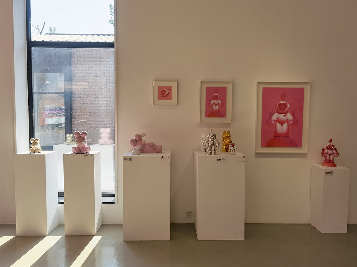 images/art/2022-10-06 FAS潮流艺术双年展/37.jpg